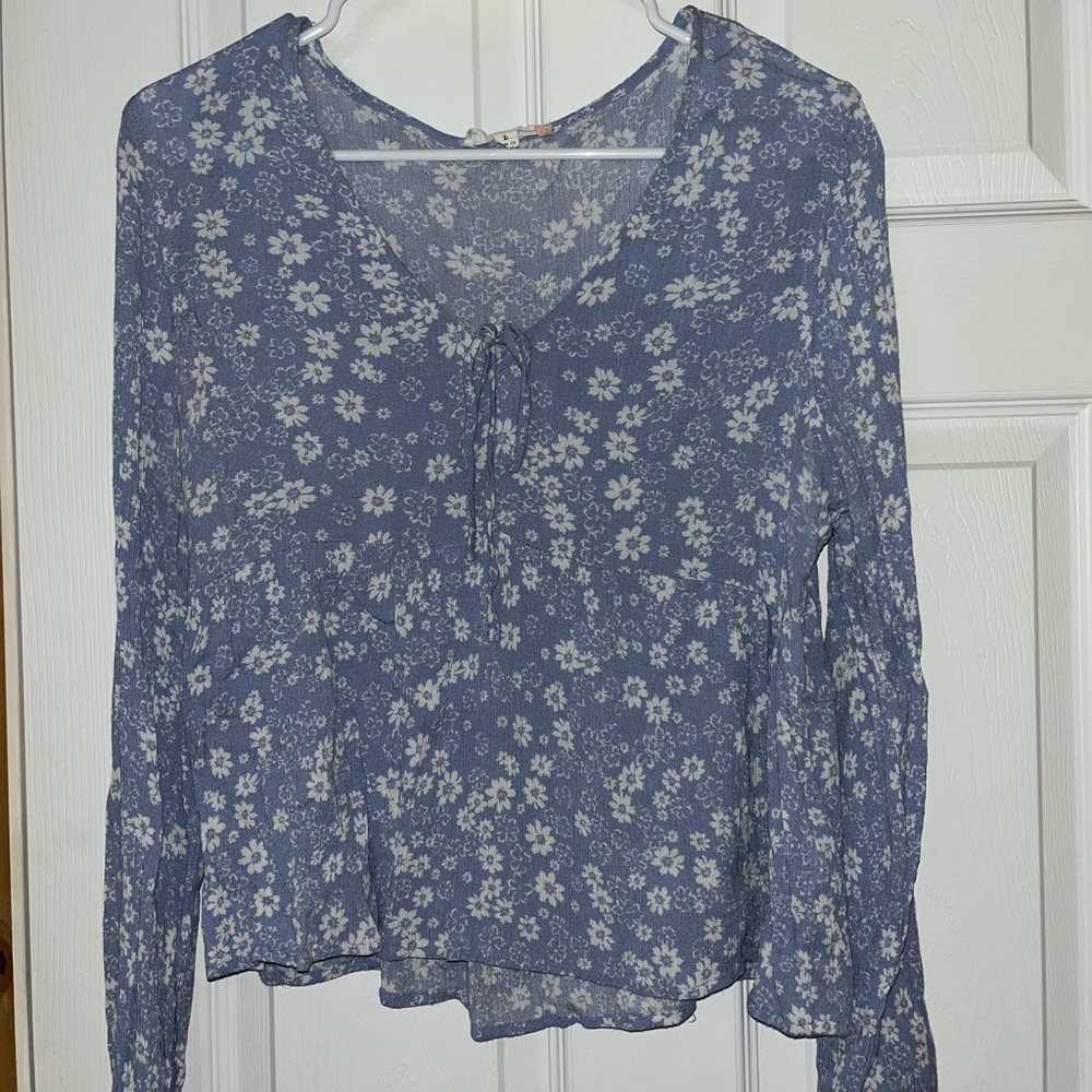 Blue and White Floral Flowy Crop Top